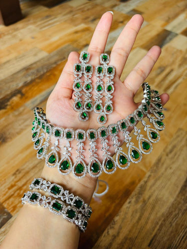 Green Square Drop Necklace Set